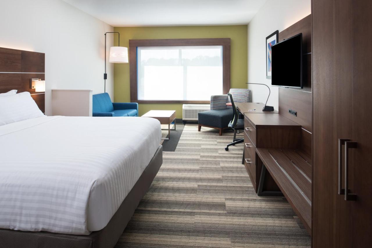 Hotel Express & By Ihg