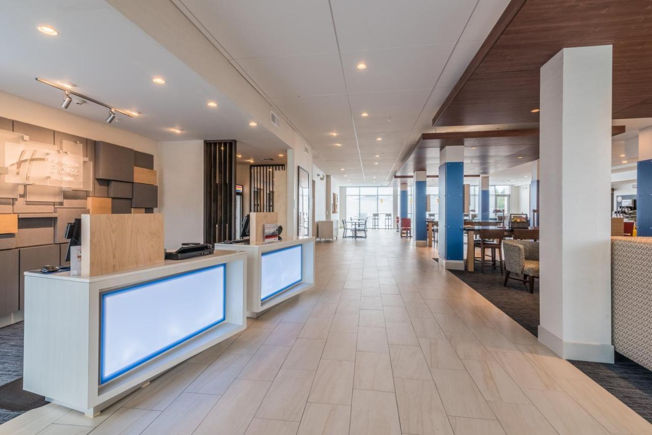 Hotel Express & By Ihg Ruston