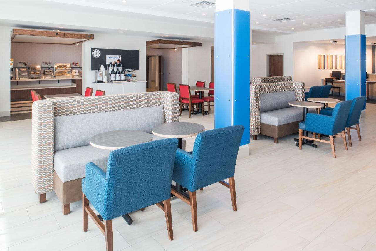Express & By Ihg 3*